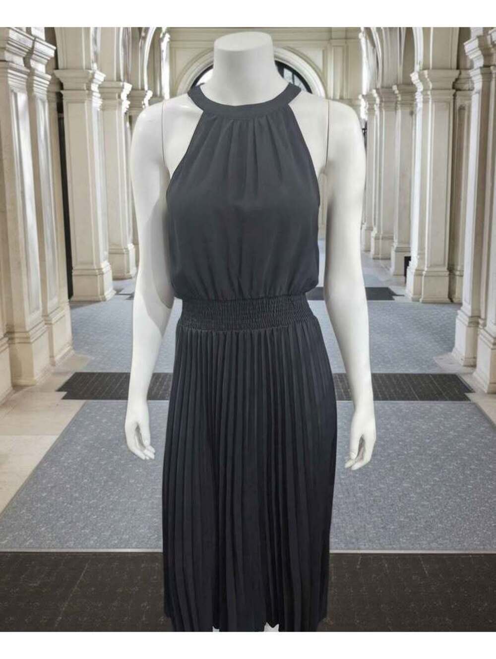 PRETTY GARDEN Black Pleated Halter Maxi Dress Size M